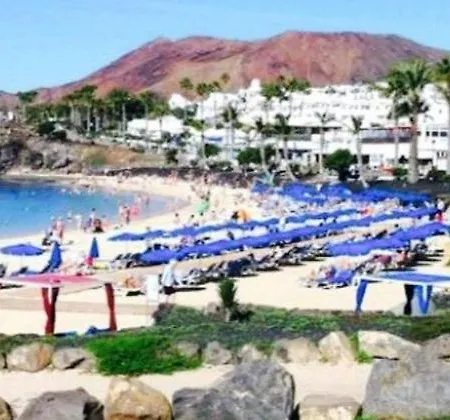 Couette-café Backpackers Playa Blanca *